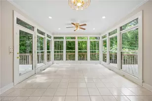 3810 Buncombe Dr, Greensboro, NC 27407 - Photo 9