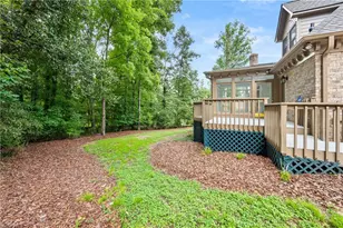 3810 Buncombe Dr, Greensboro, NC 27407 - Photo 39