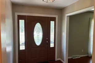 4704 Chesterton Dr, Greensboro, NC 27320 - Photo 7
