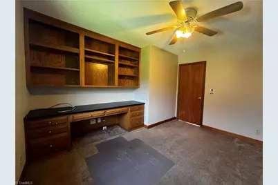 4704 Chesterton Drive, Greensboro, NC 27320 - Photo 21