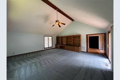 4704 Chesterton Drive, Greensboro, NC 27320 - Photo 23