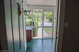 800 S Sunset Dr, Winston-Salem, NC 27103 - Photo 7