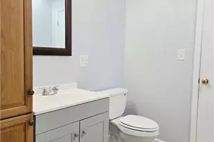 1415 Forrest St, High Point, NC 27262 - Photo 9