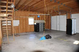 340 Marion St, Mount Airy, NC 27030 - Photo 7