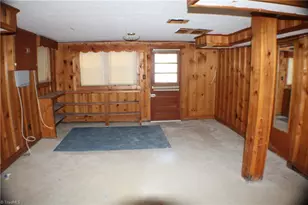 340 Marion St, Mount Airy, NC 27030 - Photo 13