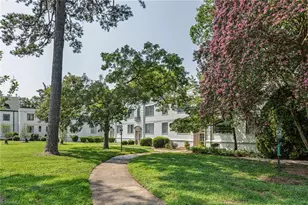 1700 N Elm St, Greensboro, NC 27408 - Photo 15