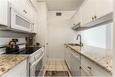 1700 N Elm Street #O-1, Greensboro, NC 27408 - Photo 7