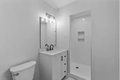 3008 W Cornwallis Drive, Greensboro, NC 27408 - Photo 25