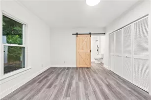 1011 4th St, Eden, NC 27288 - Photo 9