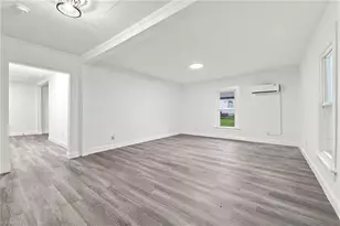1011 4th St, Eden, NC 27288 - Photo 11
