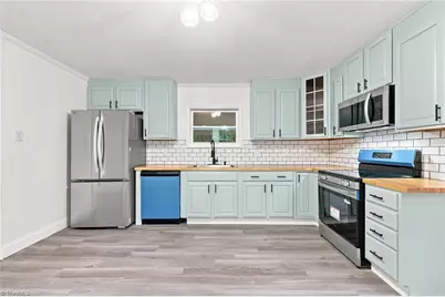 1011 4th Street, Eden, NC 27288 - Photo 7