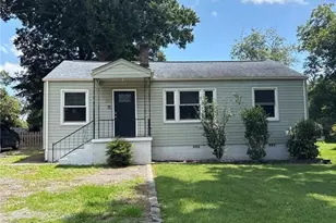 309 Eastside Dr, Statesville, NC 28625 - Photo 1