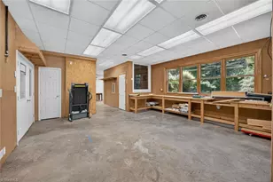 6035 Kempsford Ct, Kernersville, NC 27284 - Photo 35