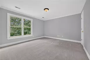 6035 Kempsford Ct, Kernersville, NC 27284 - Photo 23