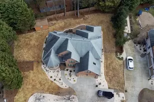 1106 Double Oaks Rd, Greensboro, NC 27410 - Photo 3