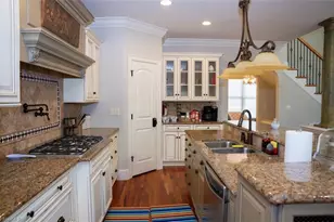 1106 Double Oaks Rd, Greensboro, NC 27410 - Photo 13