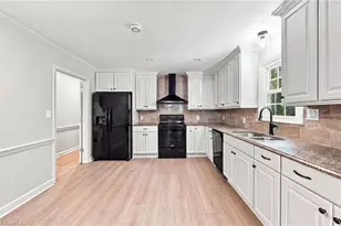 436 Peace Haven Rd, Winston-Salem, NC 27103 - Photo 7