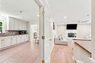 436 Peace Haven Rd, Winston-Salem, NC 27103 - Photo 9