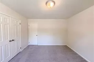 1311 Meadowview Rd, Greensboro, NC 27403 - Photo 9