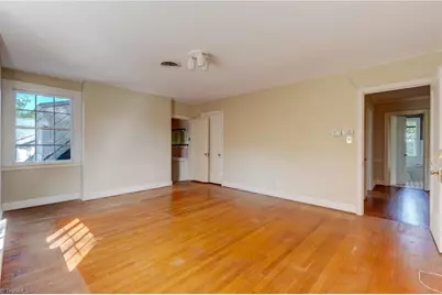 812 Dover Road, Greensboro, NC 27408 - Photo 21