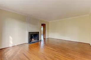 812 Dover Rd, Greensboro, NC 27408 - Photo 11