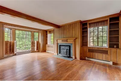 812 Dover Road, Greensboro, NC 27401 - Photo 13