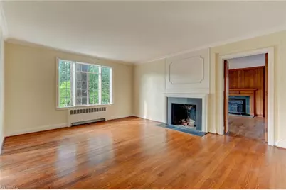 812 Dover Road, Greensboro, NC 27408 - Photo 15