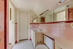 812 Dover Rd, Greensboro, NC 27408 - Photo 23