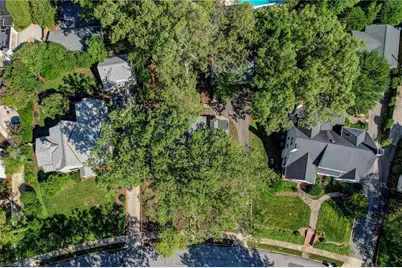 812 Dover Road, Greensboro, NC 27401 - Photo 3