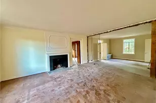 812 Dover Rd, Greensboro, NC 27408 - Photo 13