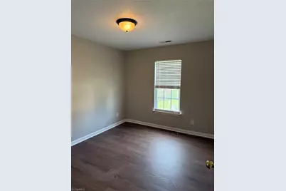 157 Dunbarton Court, Winston-Salem, NC 27107 - Photo 27