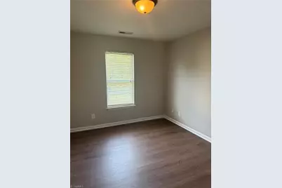 157 Dunbarton Court, Winston-Salem, NC 27107 - Photo 17