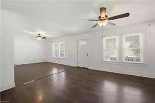 1001 Blair St, Thomasville, NC 27360 - Photo 9