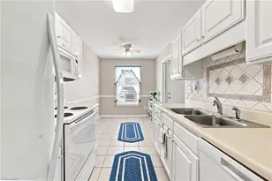716 Wynbrook Square Ln, Winston-Salem, NC 27103 - Photo 5