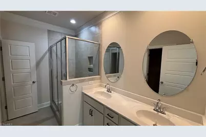 1042 Beechcraft Drive, Mebane, NC 27302 - Photo 5
