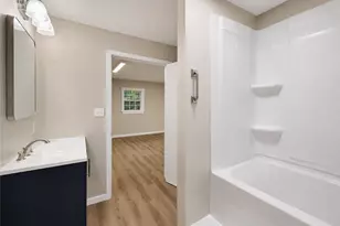 4819 Gladwyn Dr, Winston-Salem, NC 27104 - Photo 45