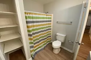 1200 Glenwood Ave, Greensboro, NC 27403 - Photo 15