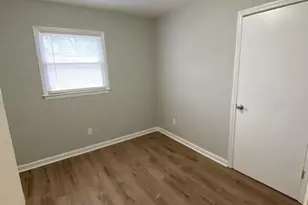 1200 Glenwood Ave, Greensboro, NC 27403 - Photo 11