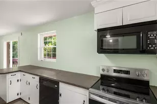 1533 Pecan Dr, High Point, NC 27263 - Photo 17