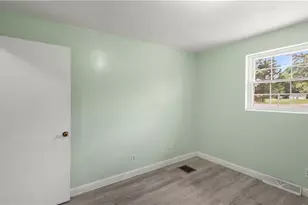 1533 Pecan Dr, High Point, NC 27263 - Photo 21