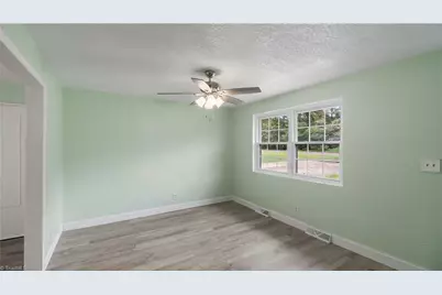 1533 Pecan Drive, High Point, NC 27263 - Photo 5