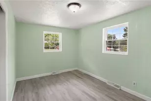 1533 Pecan Dr, High Point, NC 27263 - Photo 29