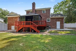 5802 Muirfield Dr, Greensboro, NC 27410 - Photo 37