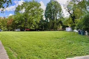5703 Fleming Terrace Rd, Greensboro, NC 27410 - Photo 5