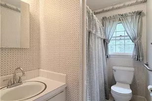 5703 Fleming Terrace Rd, Greensboro, NC 27410 - Photo 21