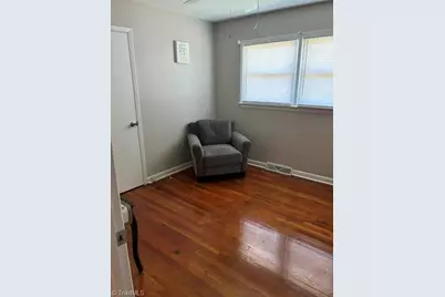 3208 Fitzgerald Place, Greensboro, NC 27405 - Photo 7