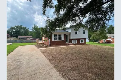 115 Robert Drive, State Road, NC 28676 - Photo 3