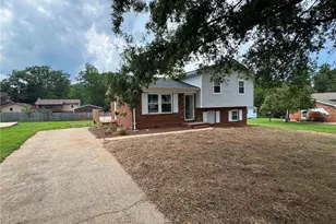 115 Robert Dr, State Road, NC 28676 - Photo 3
