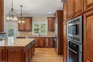 6202 Bradford Pl Ct, Summerfield, NC 27358 - Photo 11