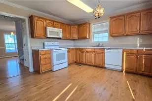 145 Meghan Elizabeth Ln, Winston-Salem, NC 27127 - Photo 5